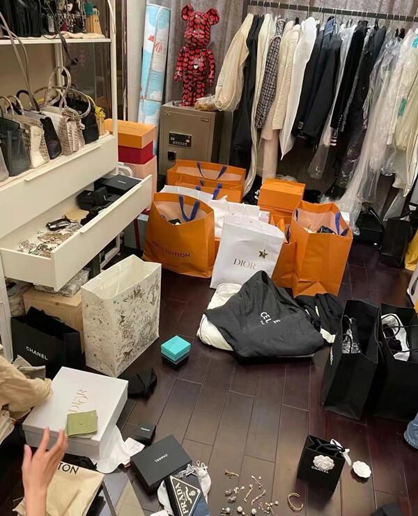 赤峰敖汉旗回收顶奢鞋服